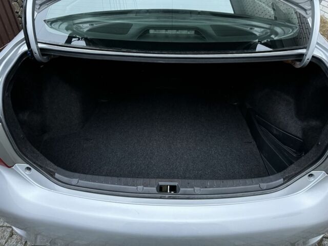 Сірий Тойота Королла, об'ємом двигуна 1.6 л та пробігом 131 тис. км за 8200 $, фото 12 на Automoto.ua