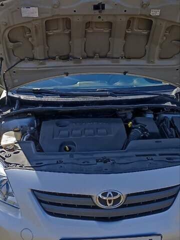 Серый Тойота Королла, объемом двигателя 1.6 л и пробегом 142 тыс. км за 7000 $, фото 20 на Automoto.ua