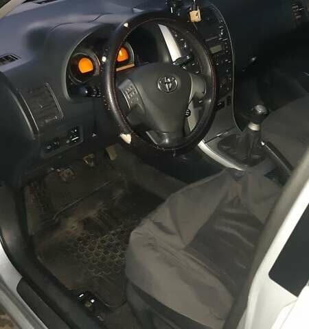 Серый Тойота Королла, объемом двигателя 1.6 л и пробегом 200 тыс. км за 4500 $, фото 23 на Automoto.ua