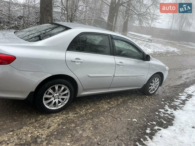 Серый Тойота Королла, объемом двигателя 1.59 л и пробегом 223 тыс. км за 6300 $, фото 3 на Automoto.ua