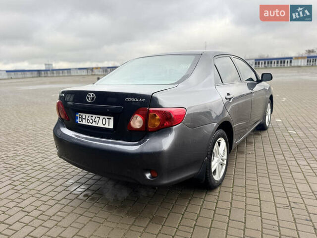 Серый Тойота Королла, объемом двигателя 1.6 л и пробегом 170 тыс. км за 5400 $, фото 4 на Automoto.ua
