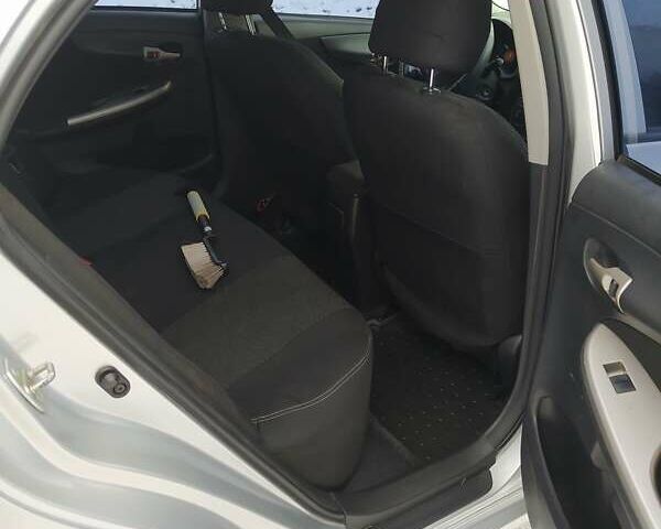 Сірий Тойота Королла, об'ємом двигуна 1.6 л та пробігом 283 тис. км за 7200 $, фото 8 на Automoto.ua