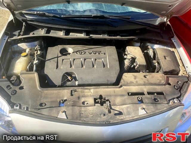 Серый Тойота Королла, объемом двигателя 1.6 л и пробегом 154 тыс. км за 7000 $, фото 5 на Automoto.ua