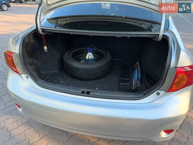 Серый Тойота Королла, объемом двигателя 1.6 л и пробегом 169 тыс. км за 6999 $, фото 11 на Automoto.ua