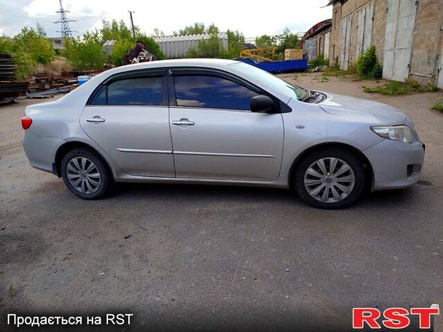 Серый Тойота Королла, объемом двигателя 1.8 л и пробегом 190 тыс. км за 6100 $, фото 2 на Automoto.ua