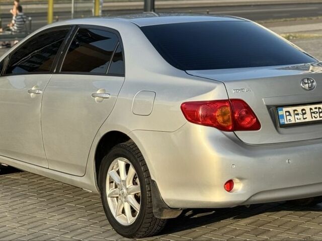 Сірий Тойота Королла, об'ємом двигуна 1.6 л та пробігом 320 тис. км за 4550 $, фото 5 на Automoto.ua