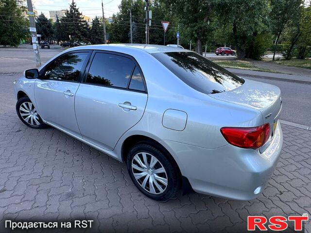 Сірий Тойота Королла, об'ємом двигуна 1.6 л та пробігом 169 тис. км за 7500 $, фото 4 на Automoto.ua