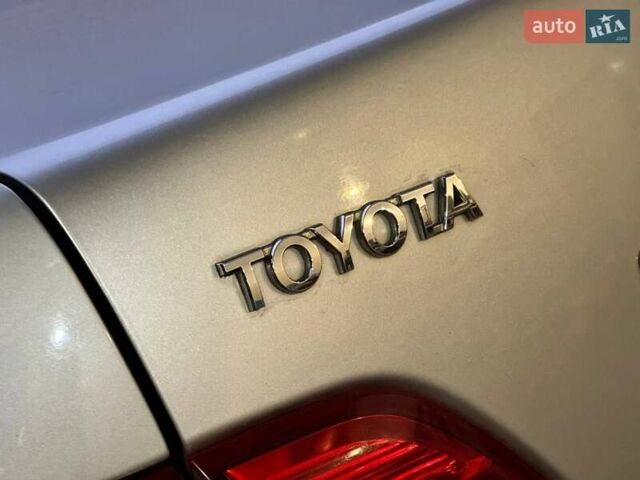 Серый Тойота Королла, объемом двигателя 1.6 л и пробегом 165 тыс. км за 7250 $, фото 43 на Automoto.ua