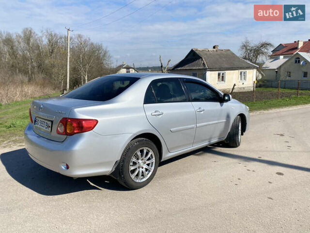 Серый Тойота Королла, объемом двигателя 1.59 л и пробегом 202 тыс. км за 6600 $, фото 2 на Automoto.ua