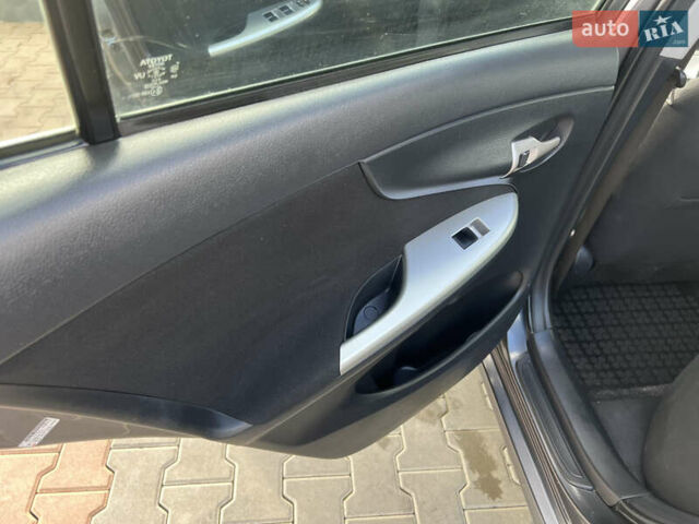 Сірий Тойота Королла, об'ємом двигуна 1.6 л та пробігом 213 тис. км за 7699 $, фото 36 на Automoto.ua
