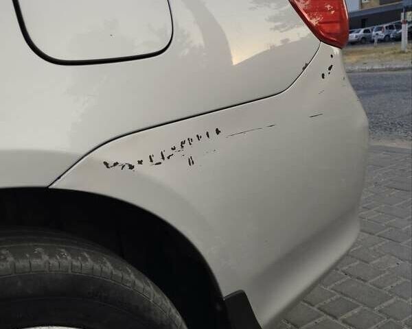 Сірий Тойота Королла, об'ємом двигуна 1.6 л та пробігом 240 тис. км за 6300 $, фото 22 на Automoto.ua