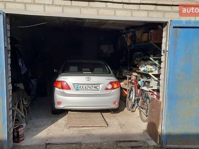 Серый Тойота Королла, объемом двигателя 1.6 л и пробегом 128 тыс. км за 7800 $, фото 4 на Automoto.ua