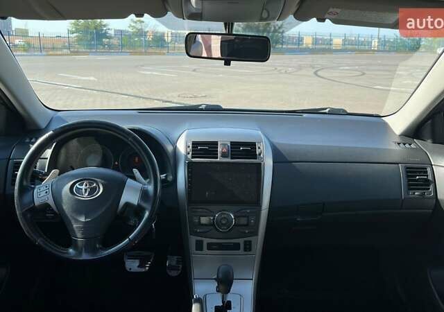 Сірий Тойота Королла, об'ємом двигуна 1.6 л та пробігом 221 тис. км за 7200 $, фото 13 на Automoto.ua