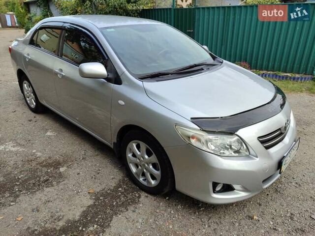 Сірий Тойота Королла, об'ємом двигуна 1.6 л та пробігом 196 тис. км за 8200 $, фото 2 на Automoto.ua