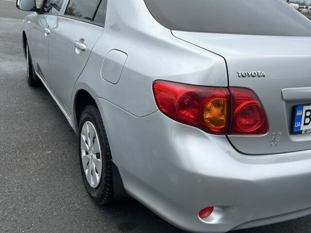 Серый Тойота Королла, объемом двигателя 1.6 л и пробегом 250 тыс. км за 6500 $, фото 7 на Automoto.ua