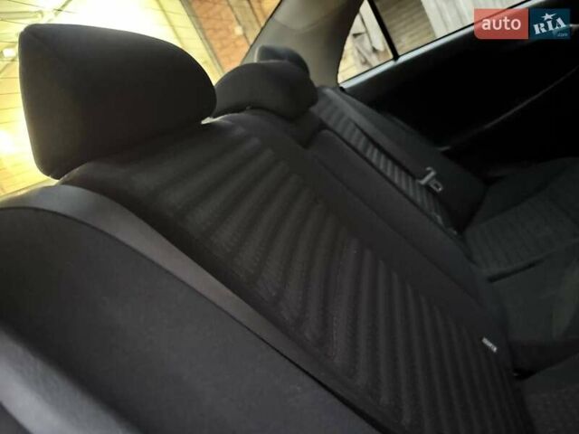 Серый Тойота Королла, объемом двигателя 1.6 л и пробегом 165 тыс. км за 7250 $, фото 20 на Automoto.ua