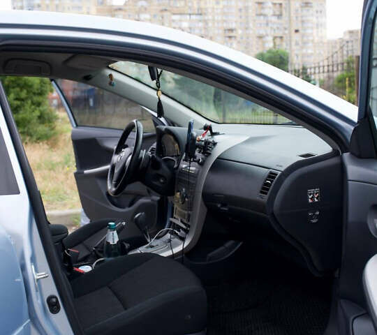 Серый Тойота Королла, объемом двигателя 1.6 л и пробегом 191 тыс. км за 6699 $, фото 14 на Automoto.ua