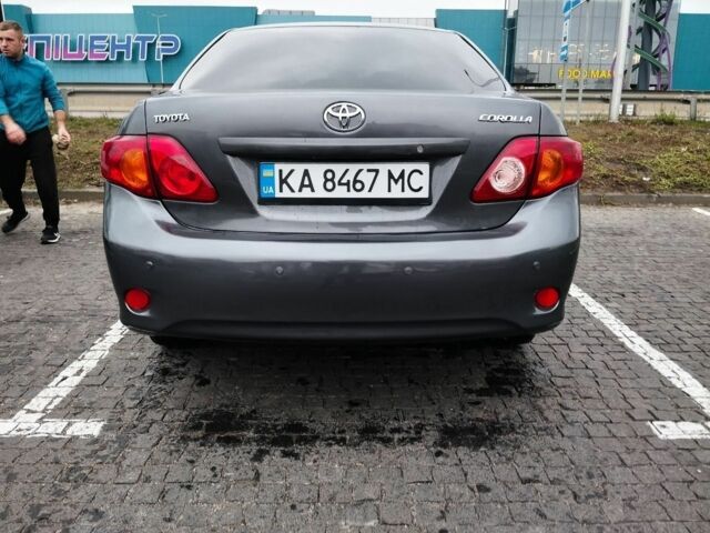 Сірий Тойота Королла, об'ємом двигуна 1.6 л та пробігом 245 тис. км за 7500 $, фото 6 на Automoto.ua