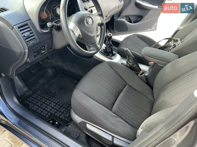 Сірий Тойота Королла, об'ємом двигуна 1.6 л та пробігом 213 тис. км за 7699 $, фото 33 на Automoto.ua