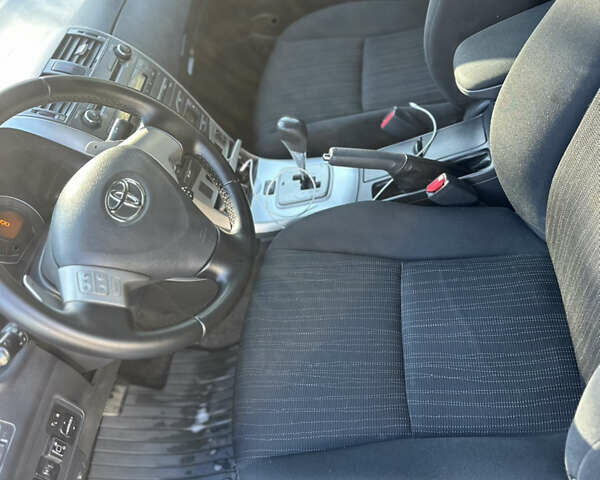 Серый Тойота Королла, объемом двигателя 1.6 л и пробегом 188 тыс. км за 6350 $, фото 8 на Automoto.ua