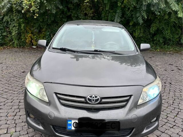 Серый Тойота Королла, объемом двигателя 1.6 л и пробегом 378 тыс. км за 6000 $, фото 3 на Automoto.ua