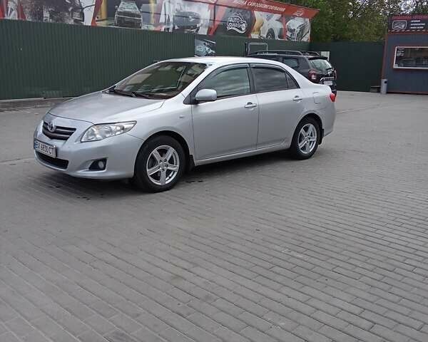 Серый Тойота Королла, объемом двигателя 1.6 л и пробегом 230 тыс. км за 7800 $, фото 1 на Automoto.ua