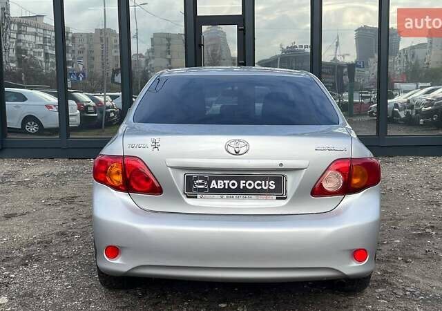 Серый Тойота Королла, объемом двигателя 0 л и пробегом 158 тыс. км за 7690 $, фото 4 на Automoto.ua