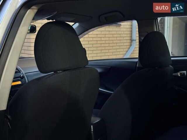 Серый Тойота Королла, объемом двигателя 1.6 л и пробегом 165 тыс. км за 7250 $, фото 23 на Automoto.ua