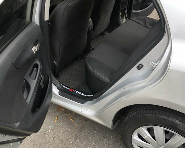 Серый Тойота Королла, объемом двигателя 1.6 л и пробегом 255 тыс. км за 6500 $, фото 6 на Automoto.ua