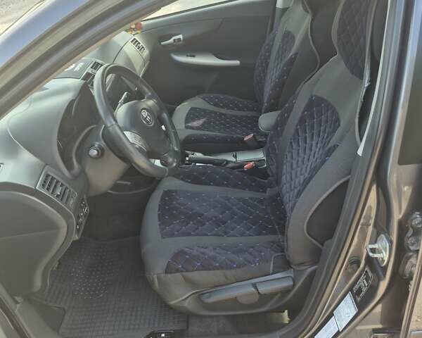 Серый Тойота Королла, объемом двигателя 1.36 л и пробегом 202 тыс. км за 8200 $, фото 17 на Automoto.ua