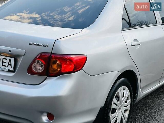 Серый Тойота Королла, объемом двигателя 1.6 л и пробегом 238 тыс. км за 7900 $, фото 22 на Automoto.ua