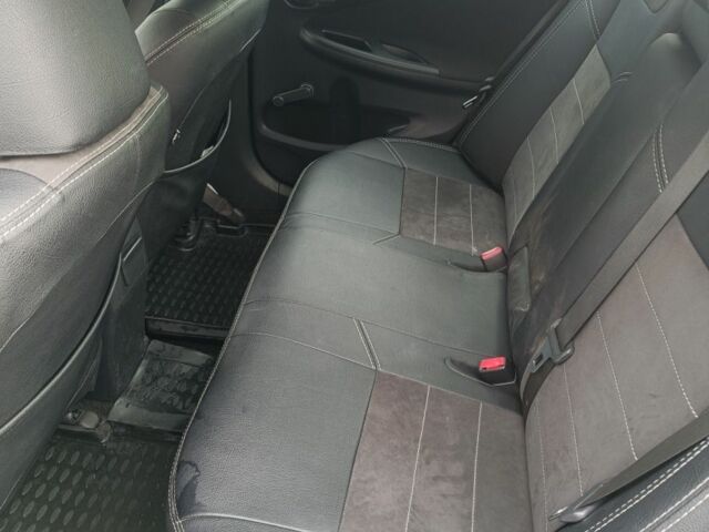 Сірий Тойота Королла, об'ємом двигуна 1.3 л та пробігом 149 тис. км за 6700 $, фото 5 на Automoto.ua