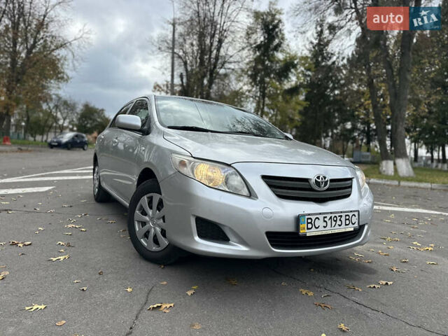 Серый Тойота Королла, объемом двигателя 1.4 л и пробегом 237 тыс. км за 6999 $, фото 5 на Automoto.ua