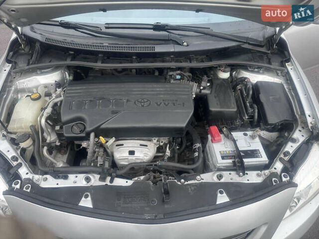 Серый Тойота Королла, объемом двигателя 1.33 л и пробегом 178 тыс. км за 7200 $, фото 15 на Automoto.ua