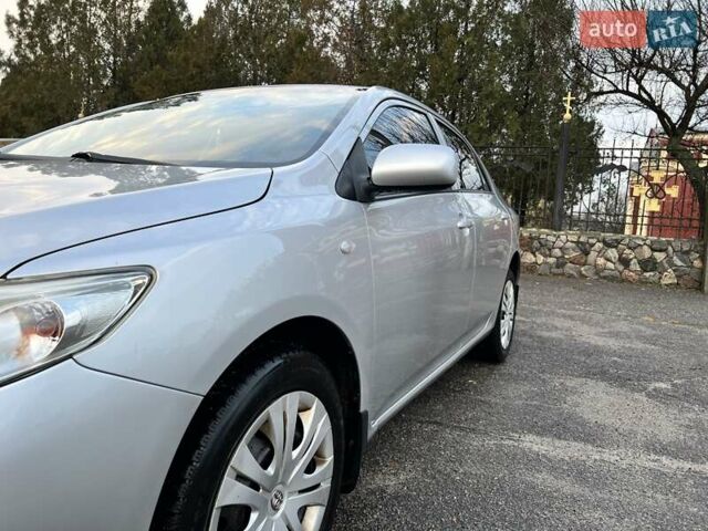 Серый Тойота Королла, объемом двигателя 1.6 л и пробегом 238 тыс. км за 7900 $, фото 19 на Automoto.ua
