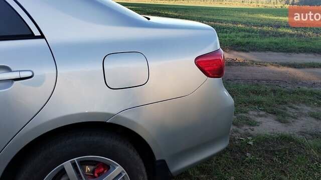 Сірий Тойота Королла, об'ємом двигуна 1.6 л та пробігом 240 тис. км за 7200 $, фото 12 на Automoto.ua