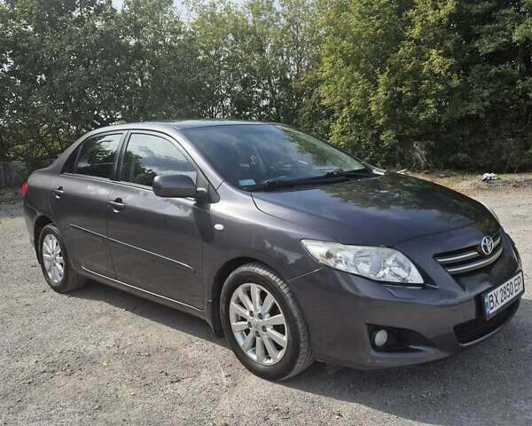 Серый Тойота Королла, объемом двигателя 1.36 л и пробегом 202 тыс. км за 8200 $, фото 6 на Automoto.ua