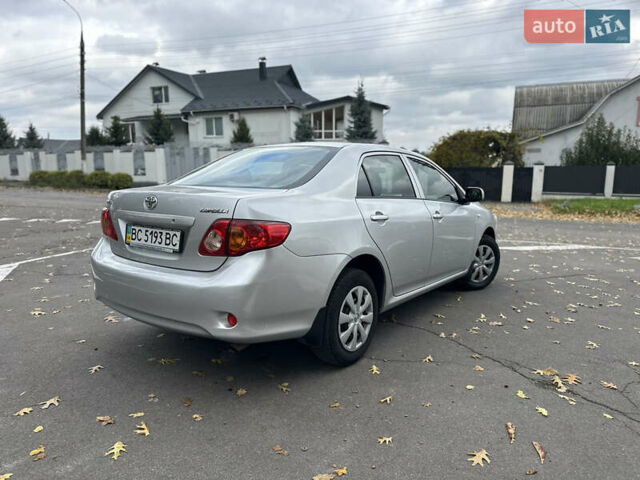 Серый Тойота Королла, объемом двигателя 1.4 л и пробегом 237 тыс. км за 6999 $, фото 13 на Automoto.ua