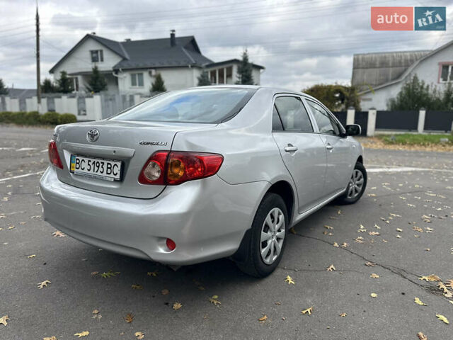 Серый Тойота Королла, объемом двигателя 1.4 л и пробегом 237 тыс. км за 6999 $, фото 14 на Automoto.ua
