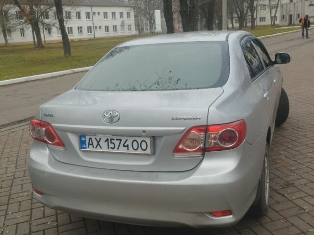 Сірий Тойота Королла, об'ємом двигуна 1.3 л та пробігом 300 тис. км за 5700 $, фото 3 на Automoto.ua