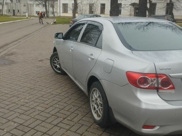 Сірий Тойота Королла, об'ємом двигуна 1.3 л та пробігом 300 тис. км за 5700 $, фото 2 на Automoto.ua