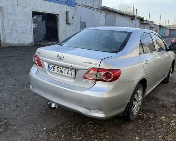 Сірий Тойота Королла, об'ємом двигуна 1.33 л та пробігом 180 тис. км за 5200 $, фото 8 на Automoto.ua