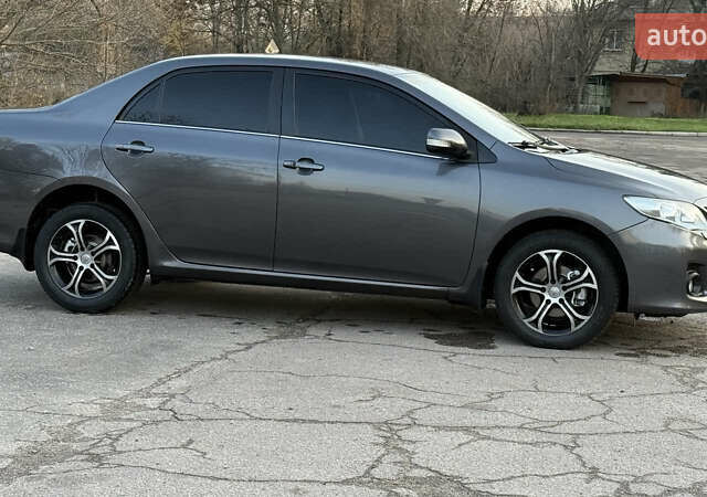 Сірий Тойота Королла, об'ємом двигуна 1.6 л та пробігом 83 тис. км за 10700 $, фото 6 на Automoto.ua