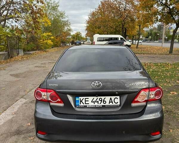 Сірий Тойота Королла, об'ємом двигуна 1.3 л та пробігом 253 тис. км за 7500 $, фото 2 на Automoto.ua