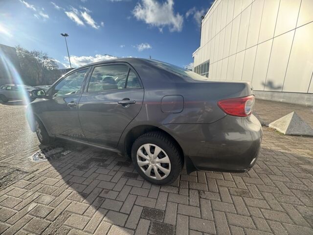 Серый Тойота Королла, объемом двигателя 1.3 л и пробегом 355 тыс. км за 4850 $, фото 6 на Automoto.ua