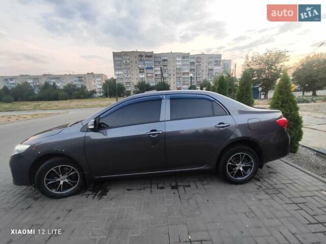 Серый Тойота Королла, объемом двигателя 1.33 л и пробегом 93 тыс. км за 8700 $, фото 5 на Automoto.ua