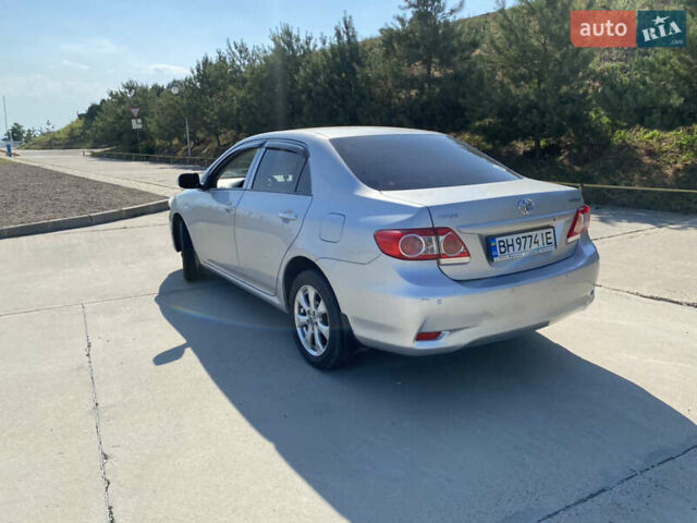 Серый Тойота Королла, объемом двигателя 1.3 л и пробегом 80 тыс. км за 8500 $, фото 7 на Automoto.ua