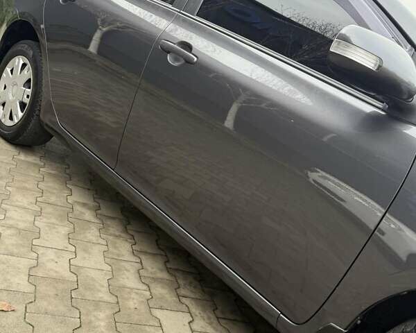 Серый Тойота Королла, объемом двигателя 1.33 л и пробегом 235 тыс. км за 7850 $, фото 10 на Automoto.ua