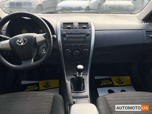 Серый Тойота Королла, объемом двигателя 1.4 л и пробегом 194 тыс. км за 8800 $, фото 12 на Automoto.ua