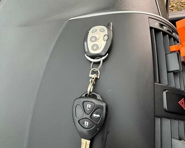 Сірий Тойота Королла, об'ємом двигуна 1.3 л та пробігом 253 тис. км за 7500 $, фото 30 на Automoto.ua